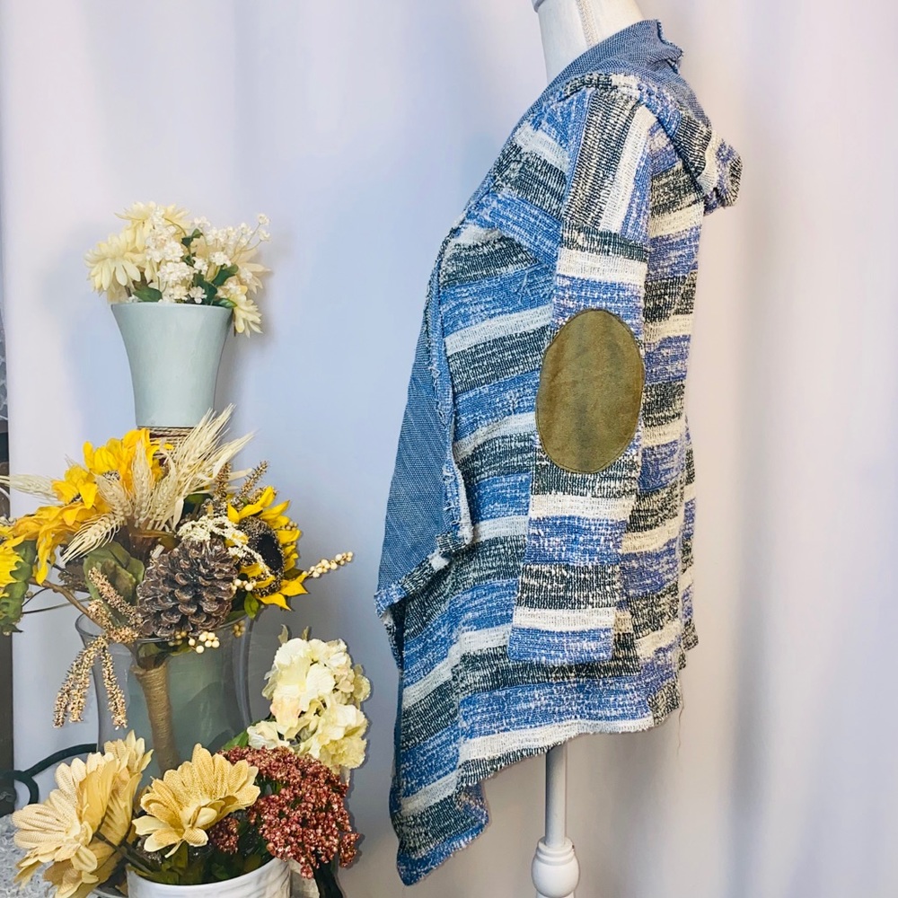 Style Rack Cardigan with a Hoodie size Small - Picture 2 of 6